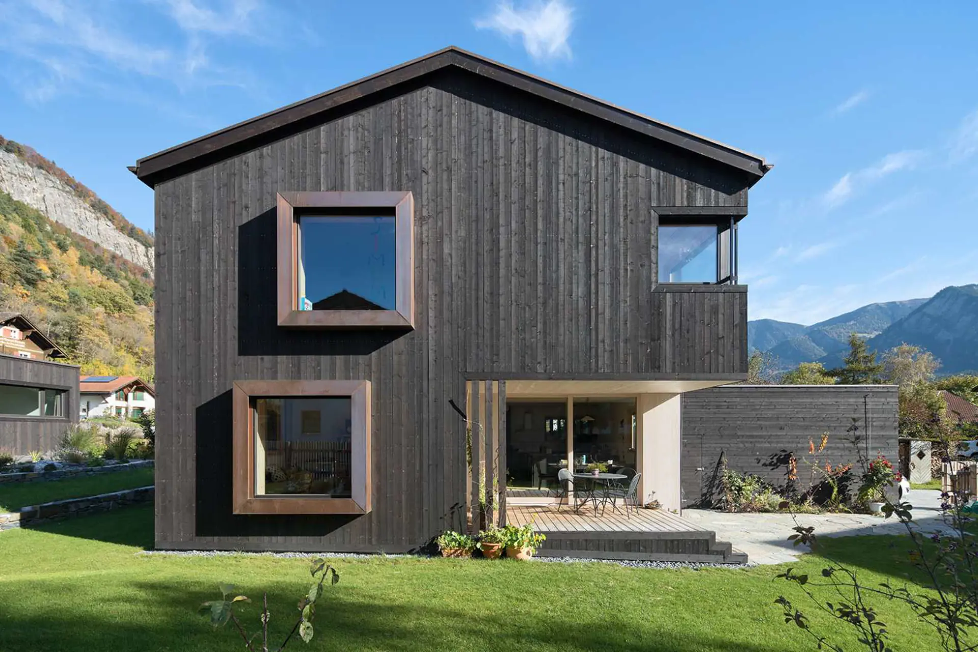02_Neubau_2 Einfamilienhäuser Haldenstein